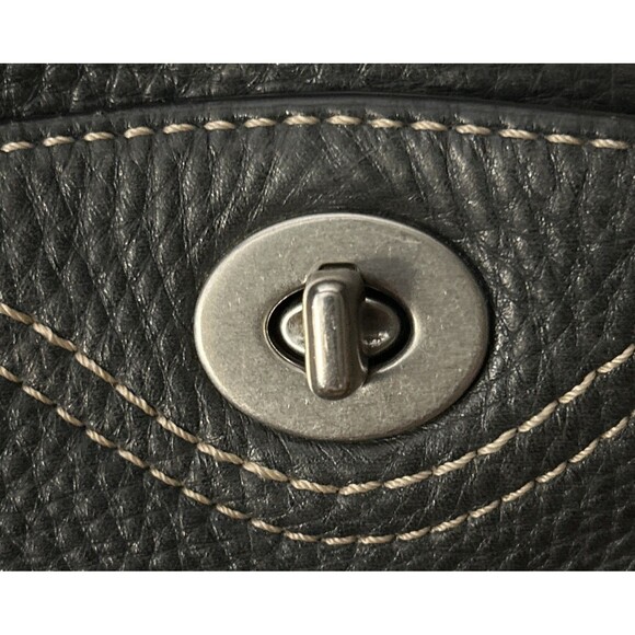COACH Chelsea Black Pebbled Leather Silver Ring Accents Turn-Lock Bag Purse Hobo - Picture 6 of 11